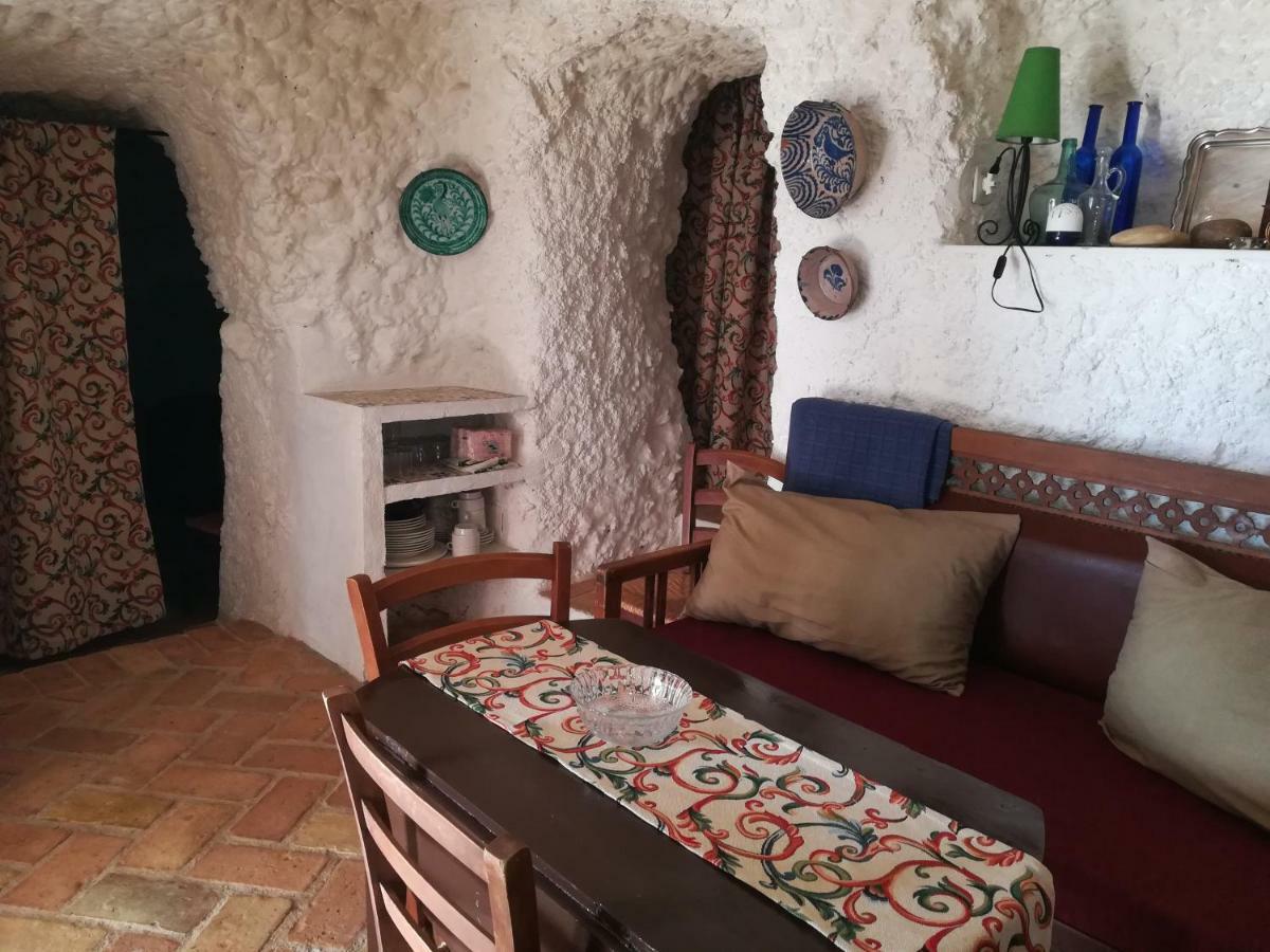 הוילה Pegalajar Cueva El Madrono מראה חיצוני תמונה