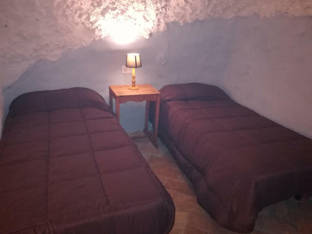 הוילה Pegalajar Cueva El Madrono מראה חיצוני תמונה